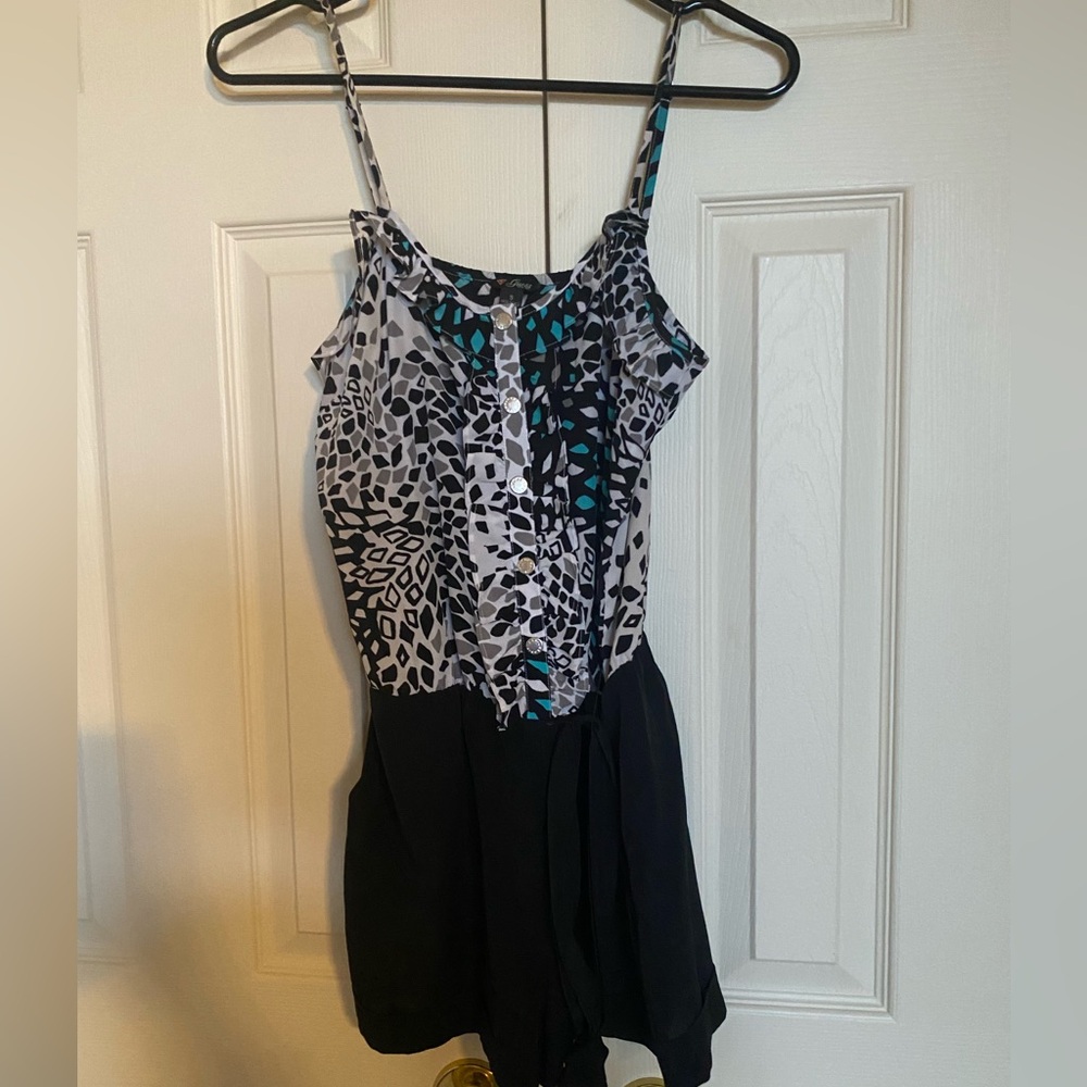 Guess romper